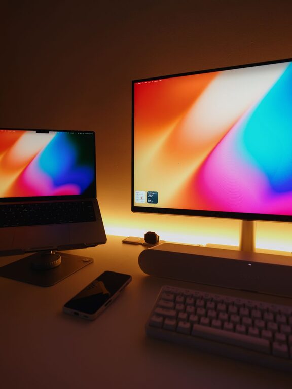 Desk Setup Tips for Better Focus and Comfort